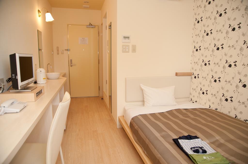 Hakata Sunlight Hotel Hinoohgi Fukuoka  Zimmer foto